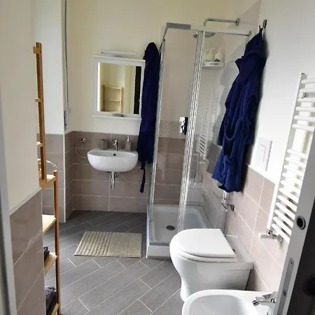 Lambda ベッド・アンド・ブレックファスト サレルノ