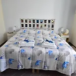 Lambda Bed and Breakfast 3*