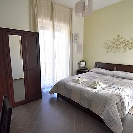 Lambda Bed & Breakfast
