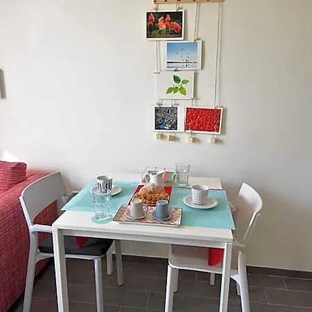 Bed & Breakfast Lambda 4*