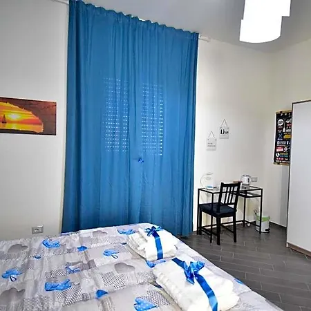 Lambda Bed & Breakfast