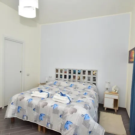 Lambda Bed & Breakfast