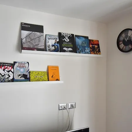 Lambda Bed & Breakfast